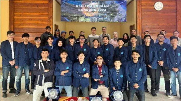 mahasiswa trm polman bandung