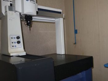 mesin cmm mitutoyo crysta